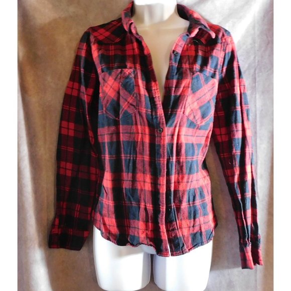 JustFab Tops - Just Fab Black And Red Flannel